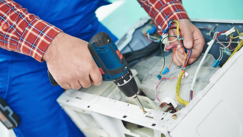 Çankaya Viessmann Viessmann çamaşır makinesi kart tamiri – Su almama arızası orijinal parça ile giderildi. - Teknik servis örneği